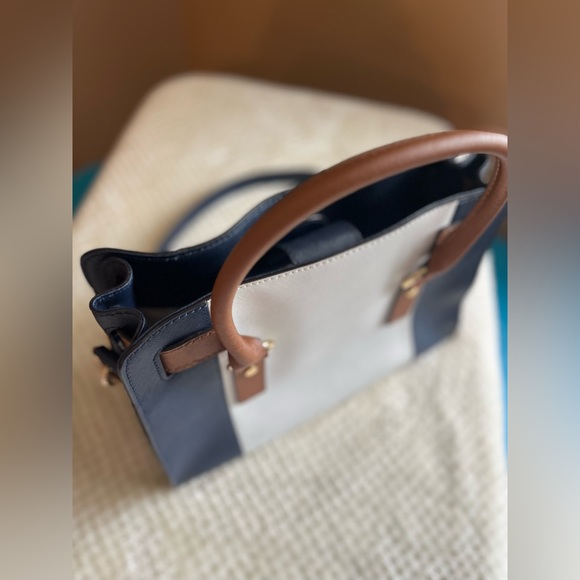 Michael Kors Hamilton Navy White khaki Gold Hardware +Shoulder Strap - Picture 6 of 13